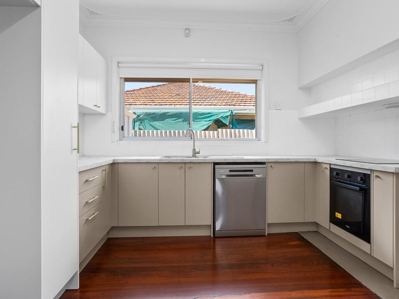 23 Owen Road, Hamilton Hill WA 6163