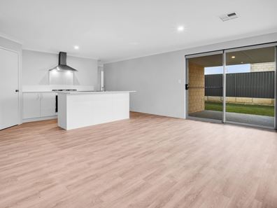 13 Scopello Street, Madora Bay WA 6210