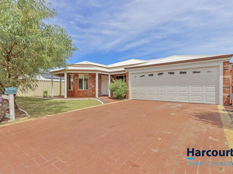 55 Lombardy Crescent, Caversham