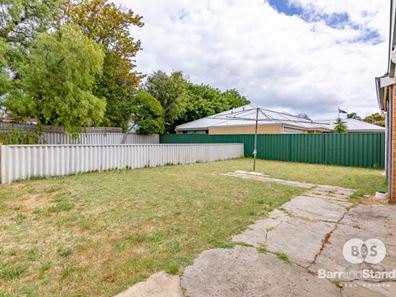 38 Parade Road, Withers WA 6230