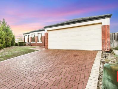 32 Oakhill Heights, Ellenbrook WA 6069