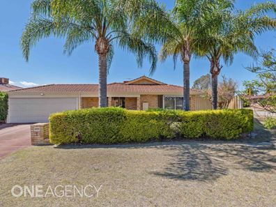 1 Cheyne Close, Thornlie WA 6108