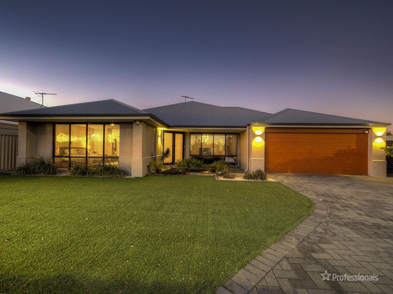 11 The Promenade, Wattle Grove