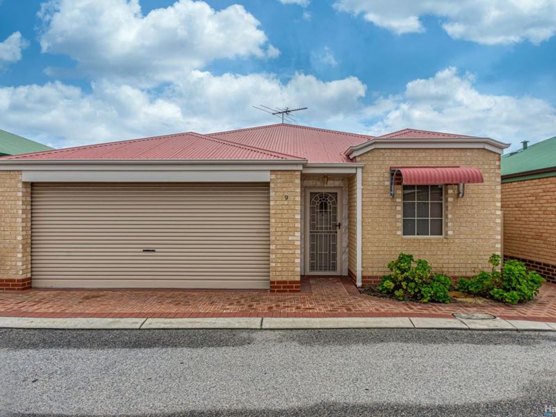 9/93 Cook Avenue, Hillarys