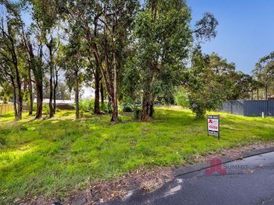 9 Howie Place, Collie WA 6225