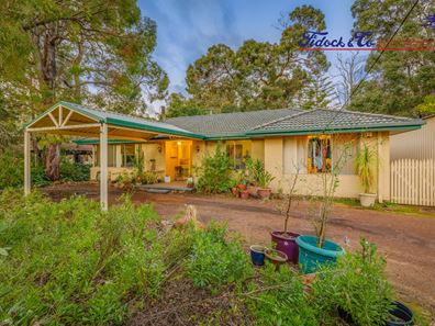 197 Peet Road, Roleystone WA 6111