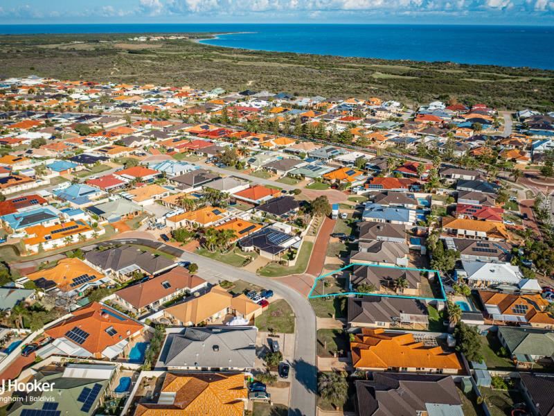 37 Eiffel Crescent, Port Kennedy WA 6172