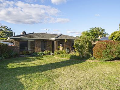 113 Hartfield Road, Forrestfield WA 6058