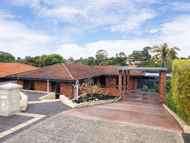 8 Oxley Avenue, Padbury