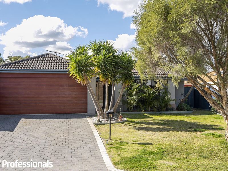 18 Madeira Turn, Byford WA 6122