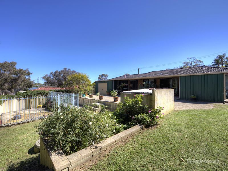 4 Harcourt Place, Bellevue