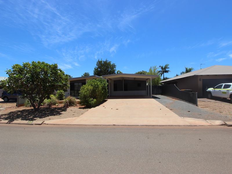 13 Honeyeater Corner, Nickol