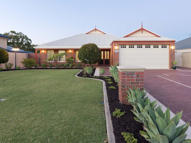 14 Mystic Elbow, Atwell