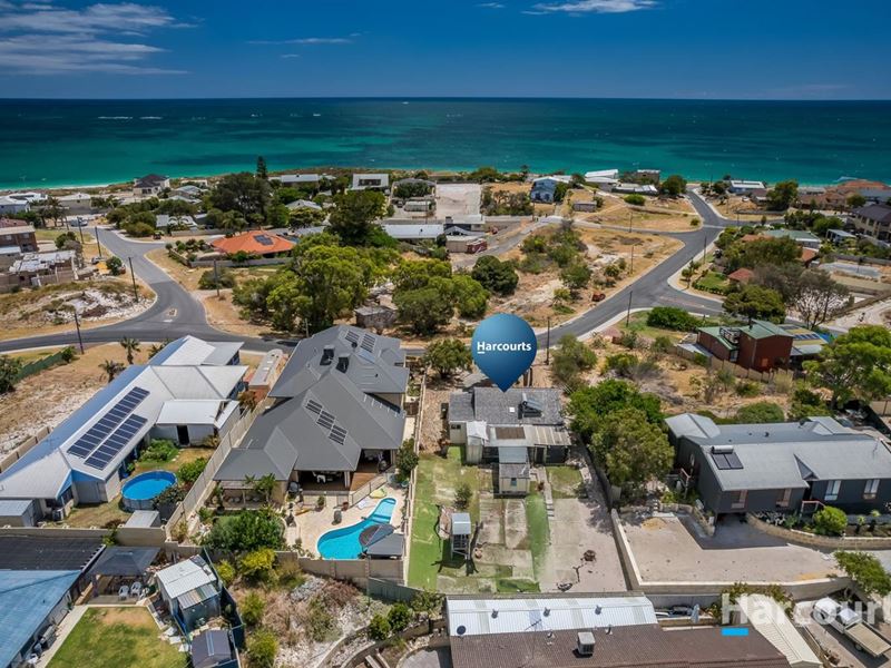 16 Beverley Crescent, Quinns Rocks