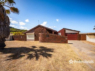 12 Moffatt Place, Tarcoola Beach WA 6530