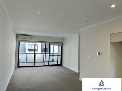 5/3 Roscorla Avenue, Yokine WA 6060