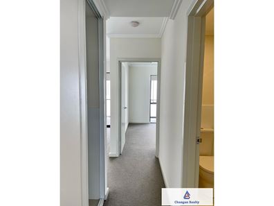 5/3 Roscorla Avenue, Yokine WA 6060