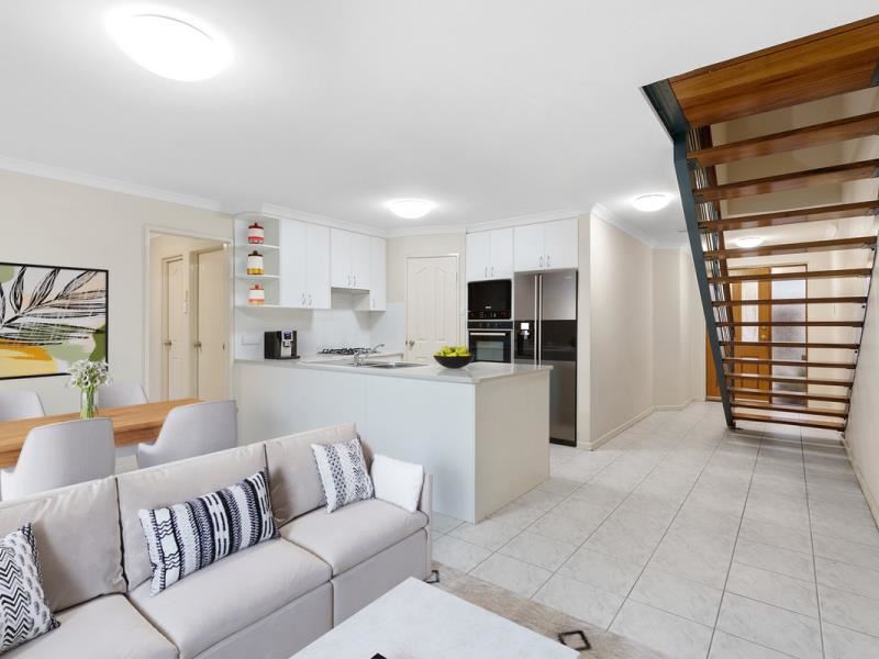 4/57 Main Street, Osborne Park