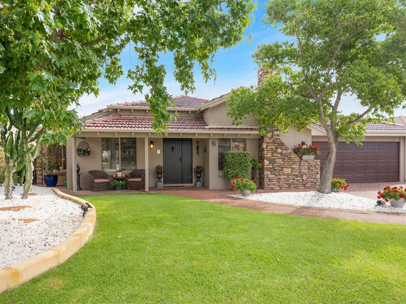 6 Quirk Dale, Winthrop