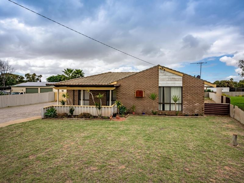 11 Bartlett Street, Spalding