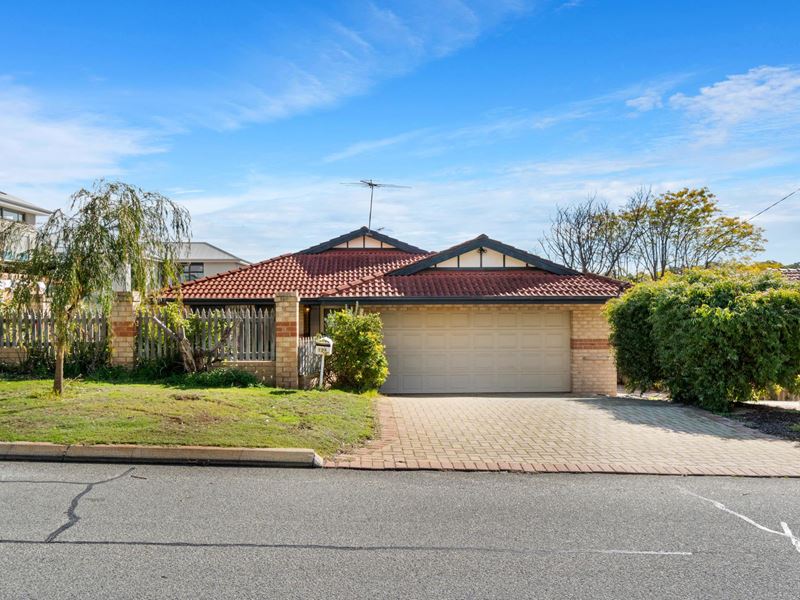 12A Pike Street, Karrinyup WA 6018