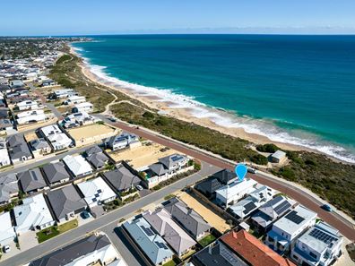 36 Acerosa Blvd, Halls Head WA 6210