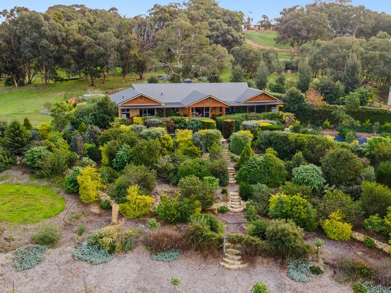 166 Ridgewood Loop, Bullsbrook