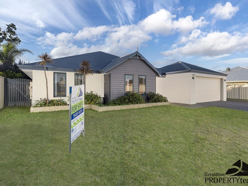 4 Archdale Rise, Wandina