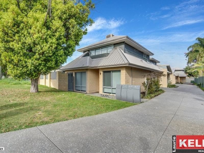 1/16 Wallace Street, Belmont