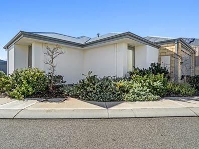 28/11 Bakana Loop, Landsdale WA 6065