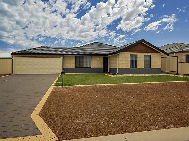 5 Topsail Street, Drummond Cove