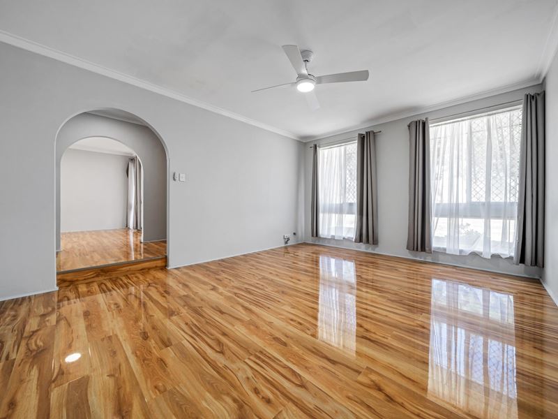 365 Warwick Road, Greenwood