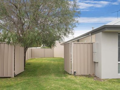 1 Veal Lane, Busselton WA 6280