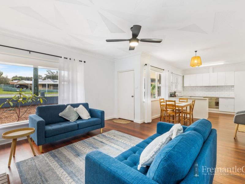 23 Mortlock Street, Hamilton Hill
