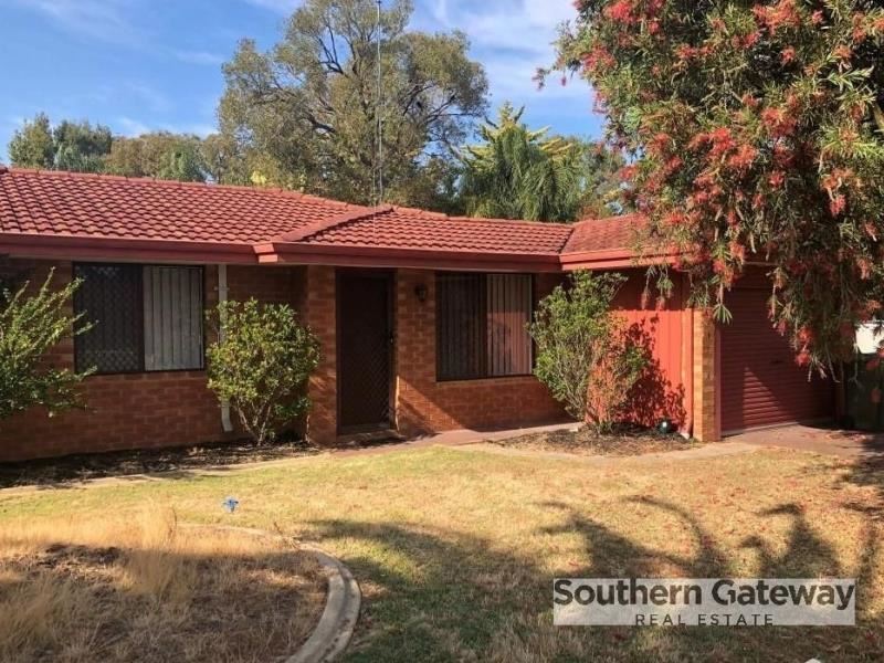 4 Riley Place, Leda