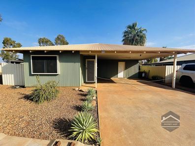 11/4 Reynolds Place, South Hedland WA 6722