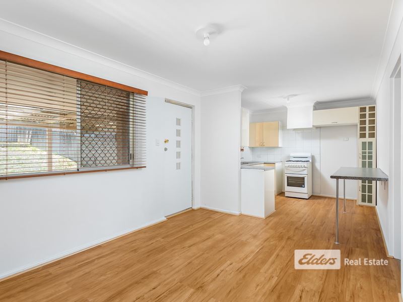 8A Davenport Way, Withers
