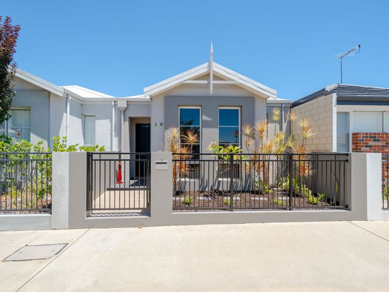 19 Venulosa Avenue, Halls Head