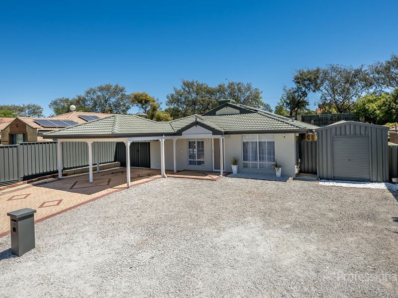 16 Sandow Green, Clarkson