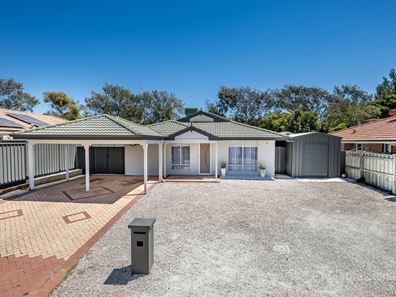 16 Sandow Green, Clarkson WA 6030