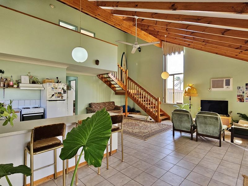 2/19 Gantheaume Crescent, Kalbarri