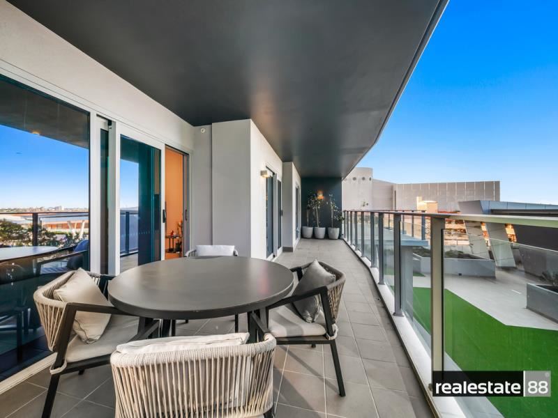 502/63 Adelaide Terrace, East Perth