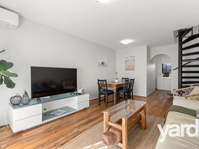 2/1 Bellevue Tce, Fremantle WA 6160