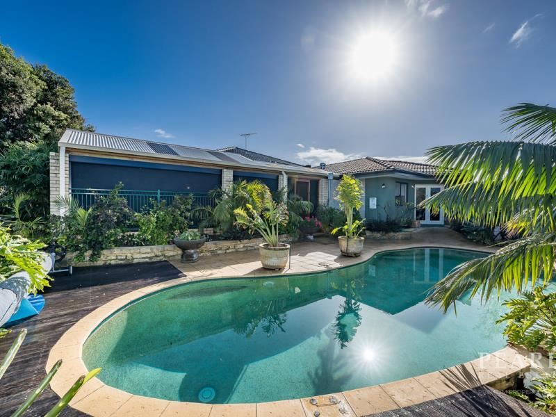 20 The Lodge, Mullaloo WA 6027