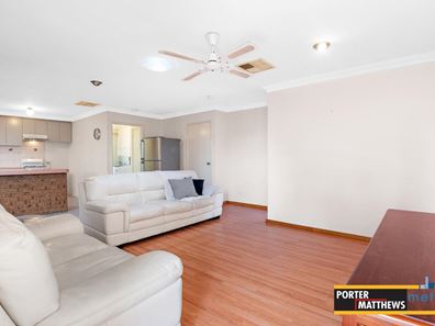 39/208 Burslem Drive, Maddington WA 6109