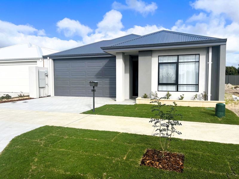 15 Azurite Loop, Wellard WA 6170