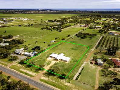 42 Webber Road, Moresby WA 6530