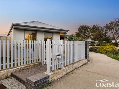 18 Glenburgh Dr, Golden Bay WA 6174