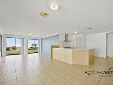 15 Wallabi Drive, Wandina WA 6530