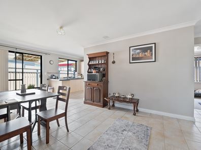 5/53 Moreton Crescent, Warnbro WA 6169